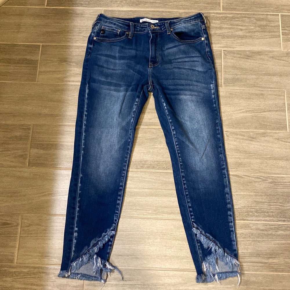 KanCan mid rise frayed hem skinny jeans
